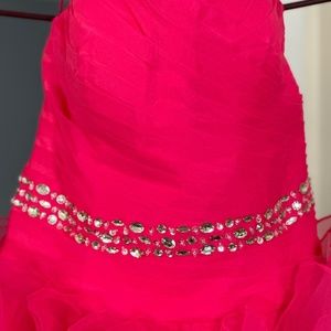 NWT Ball Gown Hot Pink Organza  Size 18 Prom/ CoCatalina/Quinceanera